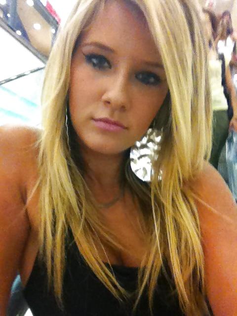 15P Super hot blonde non nude (comment please) #03