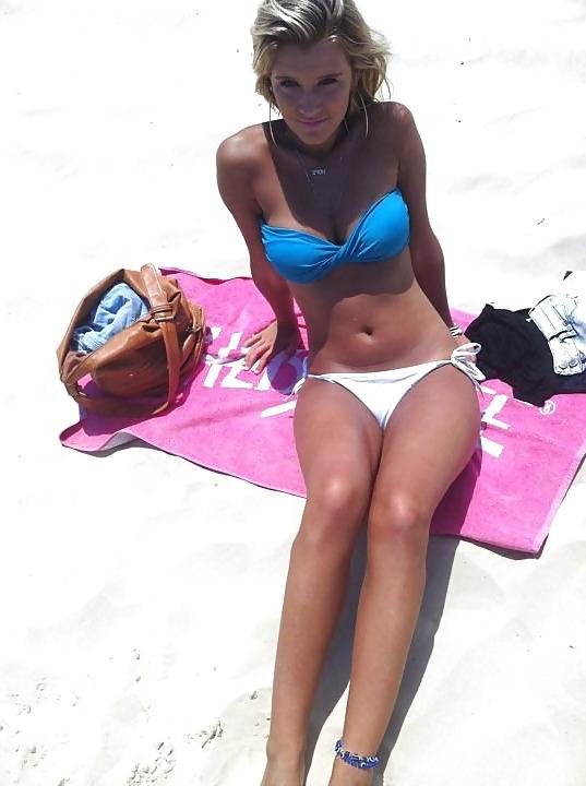 15P Super hot blonde non nude (comment please) #03
