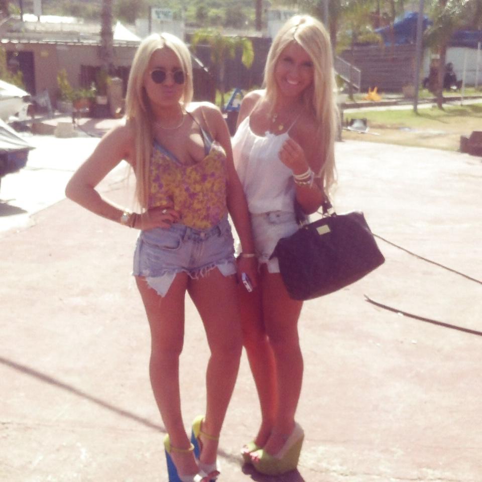 14P Super hot blonde non nude (comment please) #02