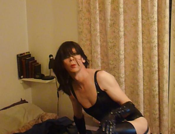 7P Kim Parker in rubber