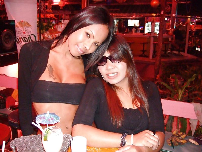 25P Ladyboys nude and non nude pics 2