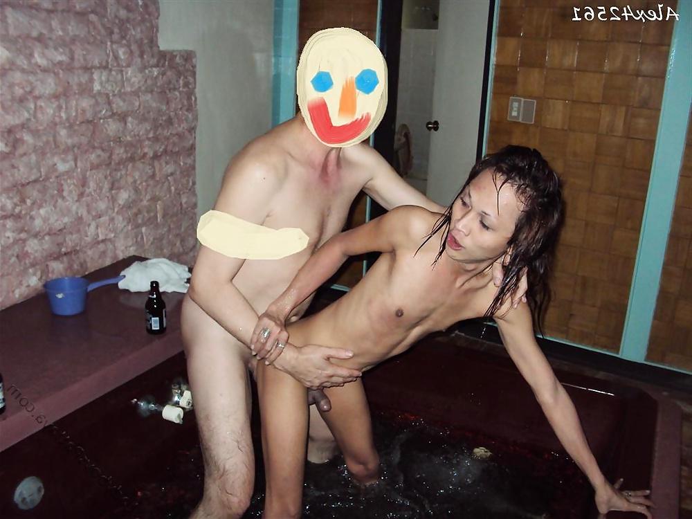 25P Ladyboys nude and non nude pics 2