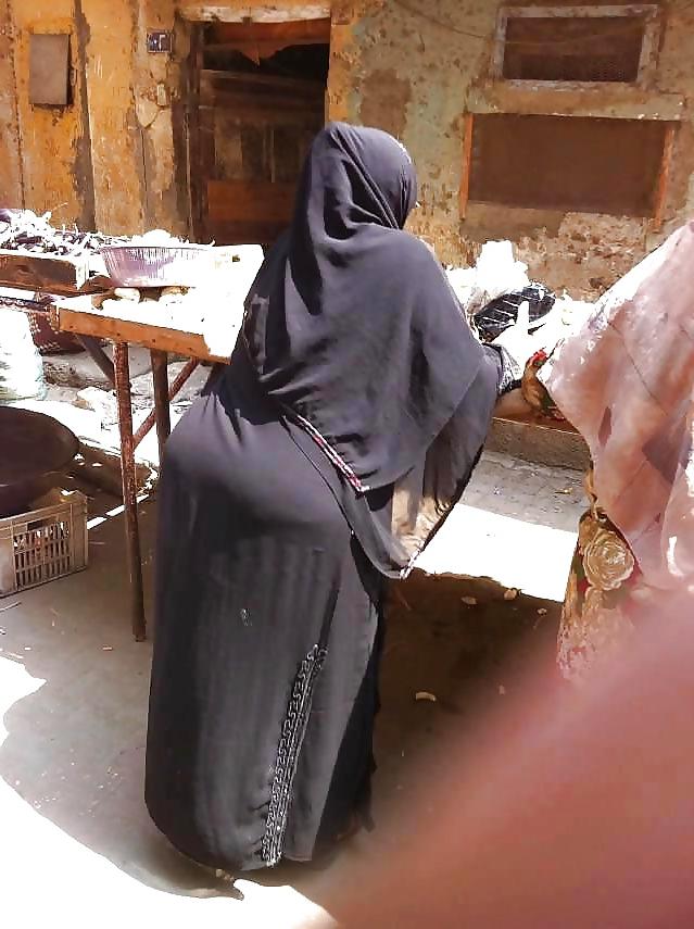 25P Arab ass hummmmmmmm