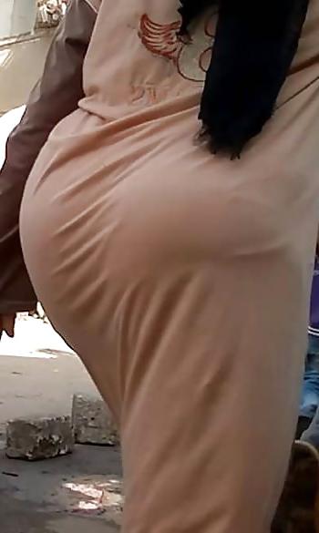25P Arab ass hummmmmmmm