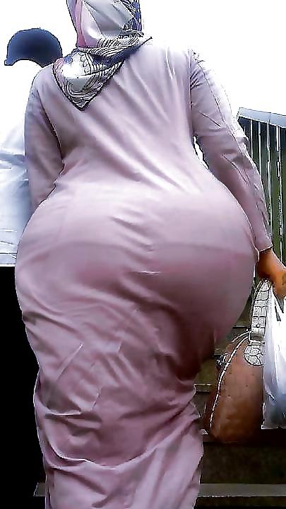 25P Arab ass hummmmmmmm