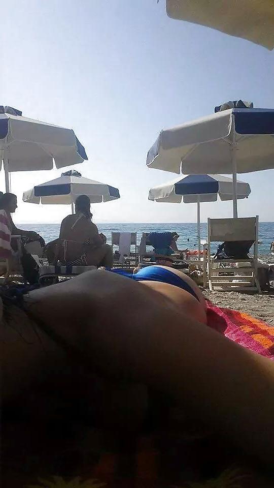 25P Greek ass