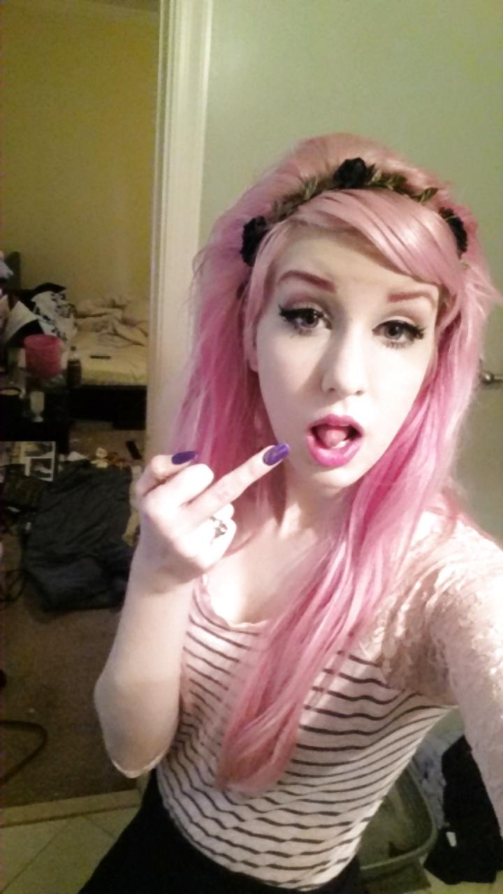 25P Poshpinkie pics