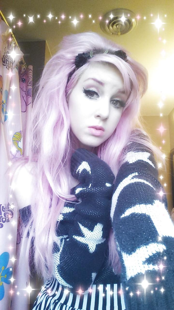 25P Poshpinkie pics