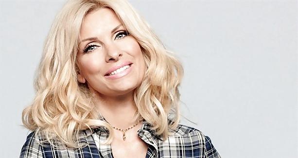 5P GREEK CELEB MATURE HELEN MENEGAKH