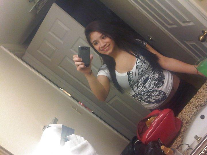 17P Facebook hoe non nude