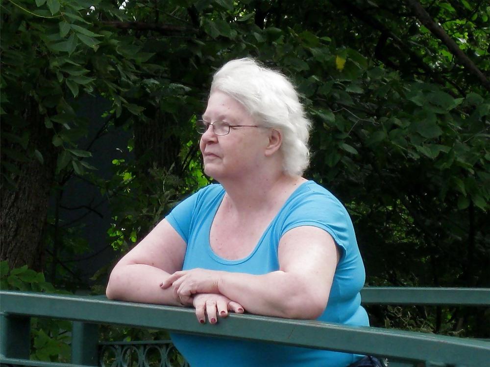 16P Grandma 8