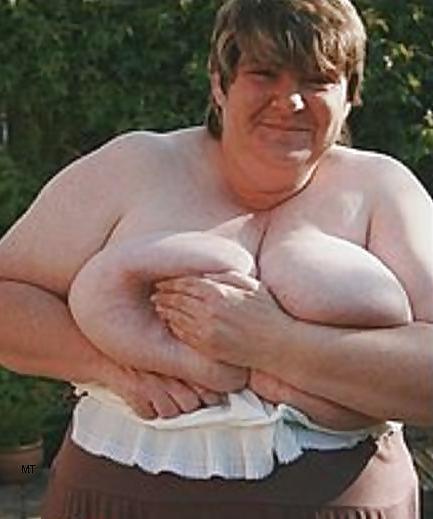 10P More mature bbw big tits