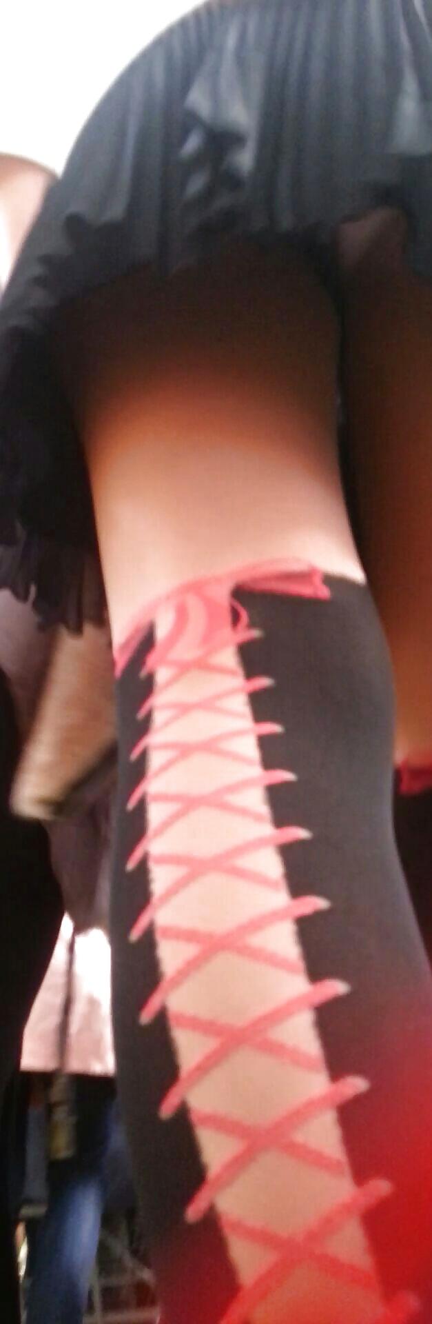 7P Spy sexy teens upskirt romanian