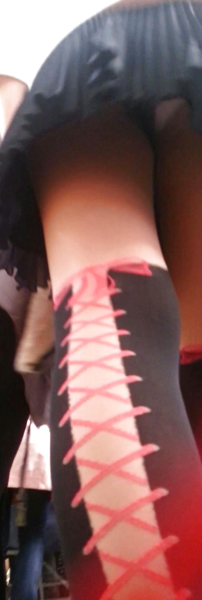 7P Spy sexy teens upskirt romanian