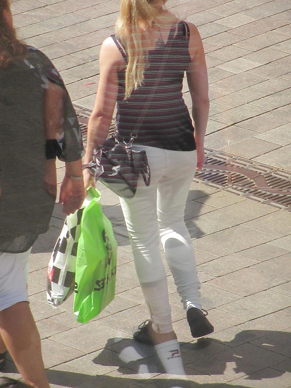 10P Jeans Ass Voyeur 20 Voyeur
