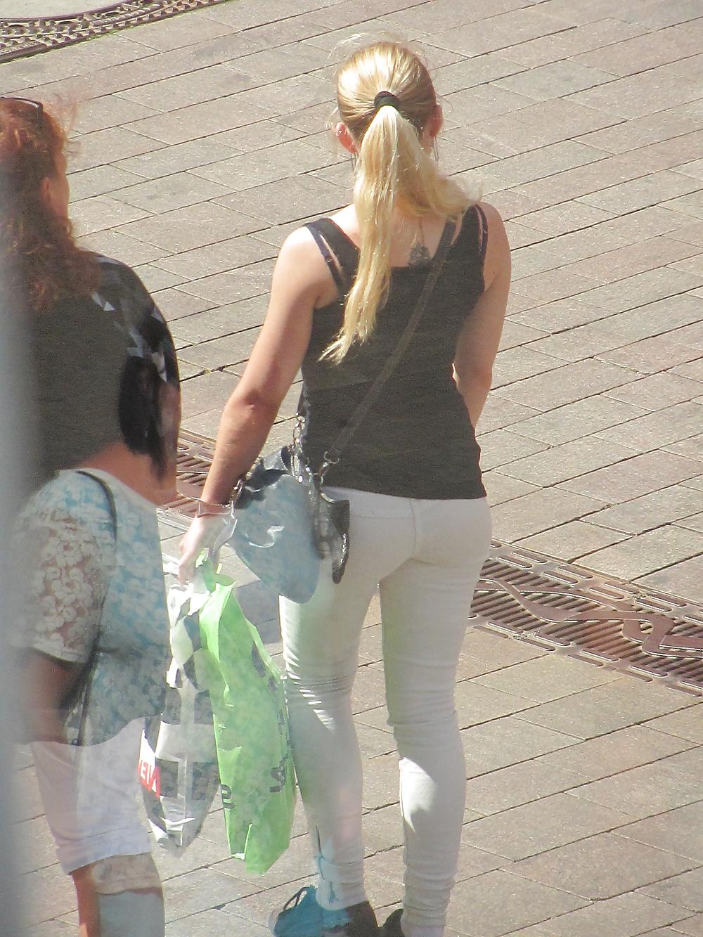 10P Jeans Ass Voyeur 20 Voyeur