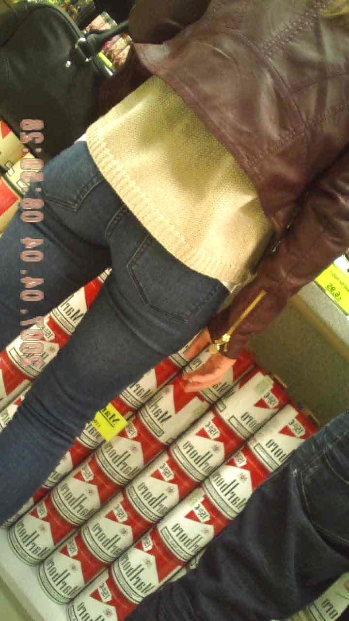 10P Jeans Ass Voyeur 19 Voyeur