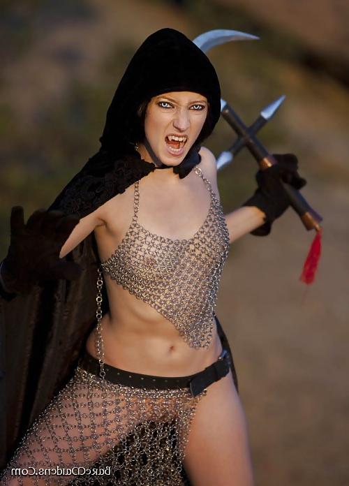 25P Nude vampires.