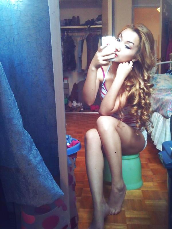 18P My Hot Asian Classmate