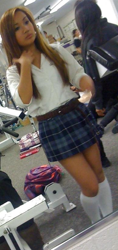 18P My Hot Asian Classmate