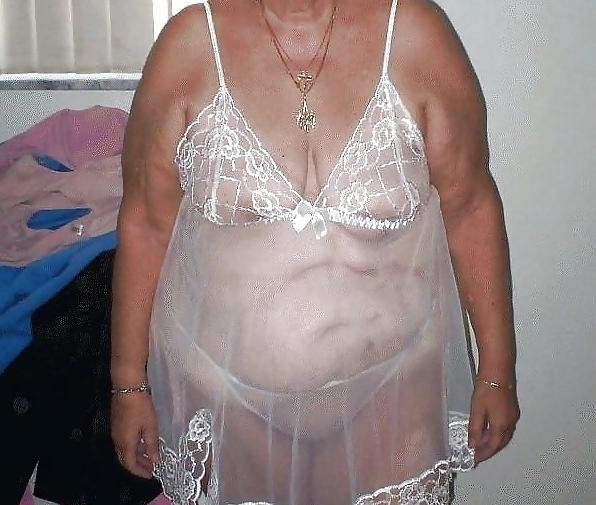 25P Superbe mamy