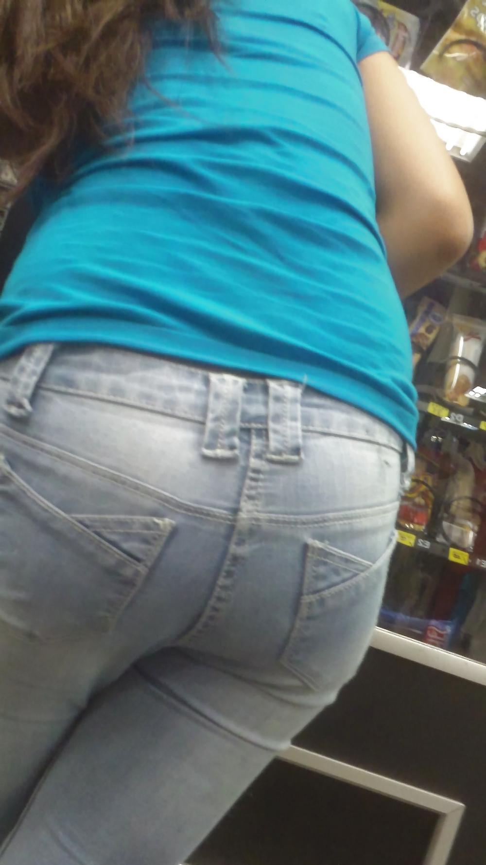 25P Fine teen ass & butt in tight jeans