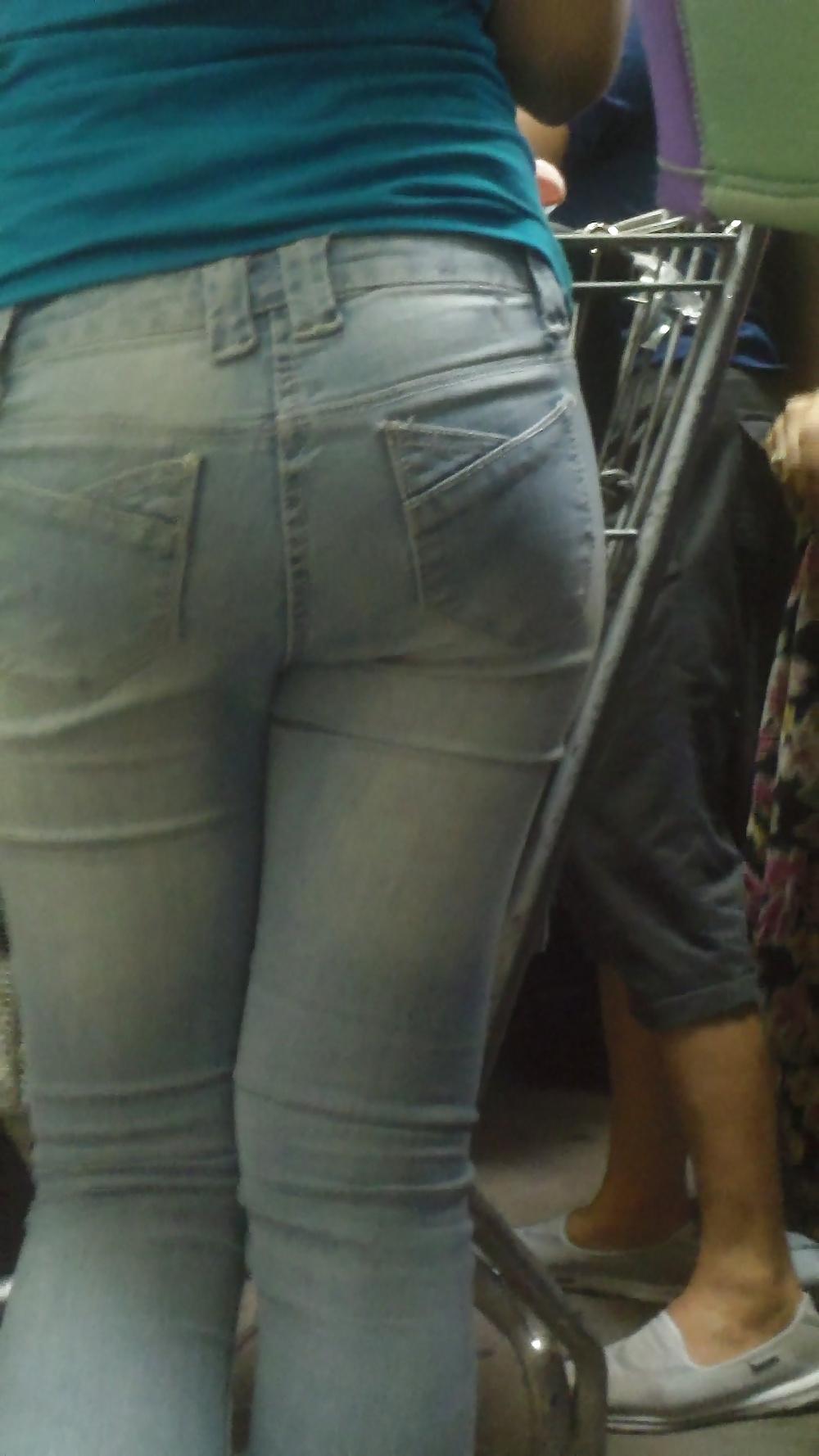 25P Fine teen ass & butt in tight jeans