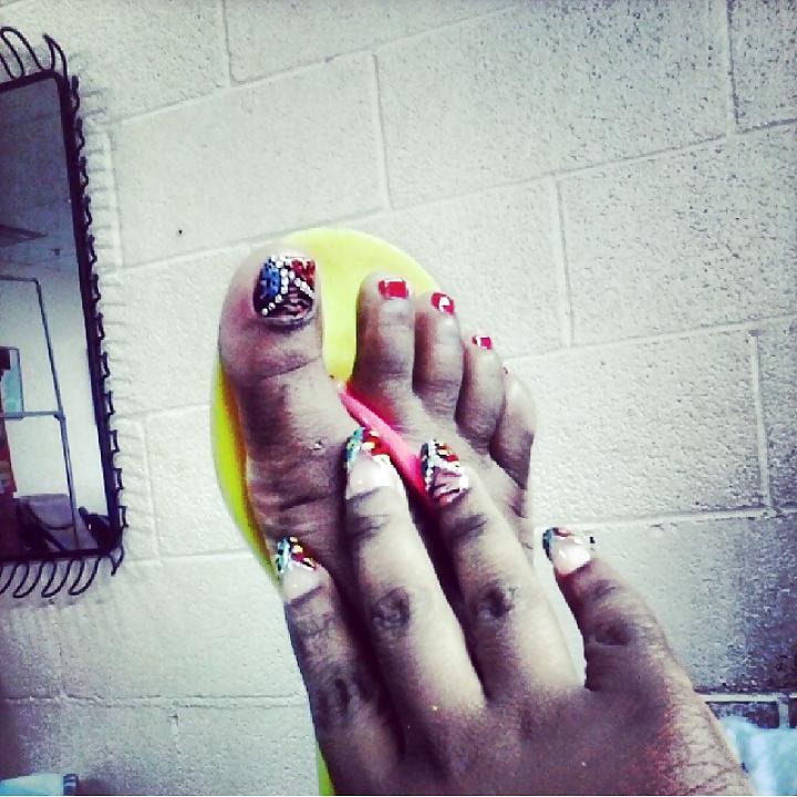 25P Beautiful BBW Feet