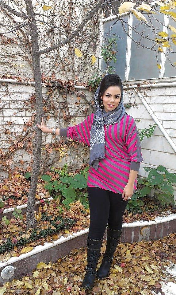 20P Persian Girls From FB 3