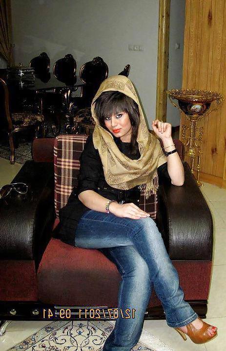20P Persian Girls From FB 3