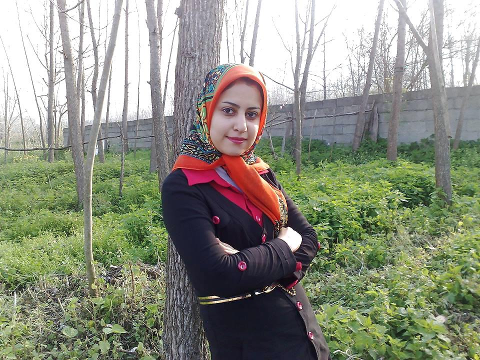 20P Persian Girls From FB 3