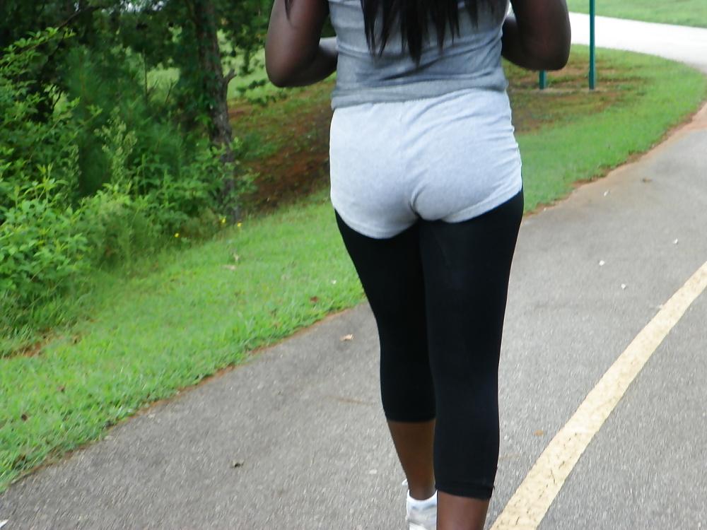 9P Black Voyeur