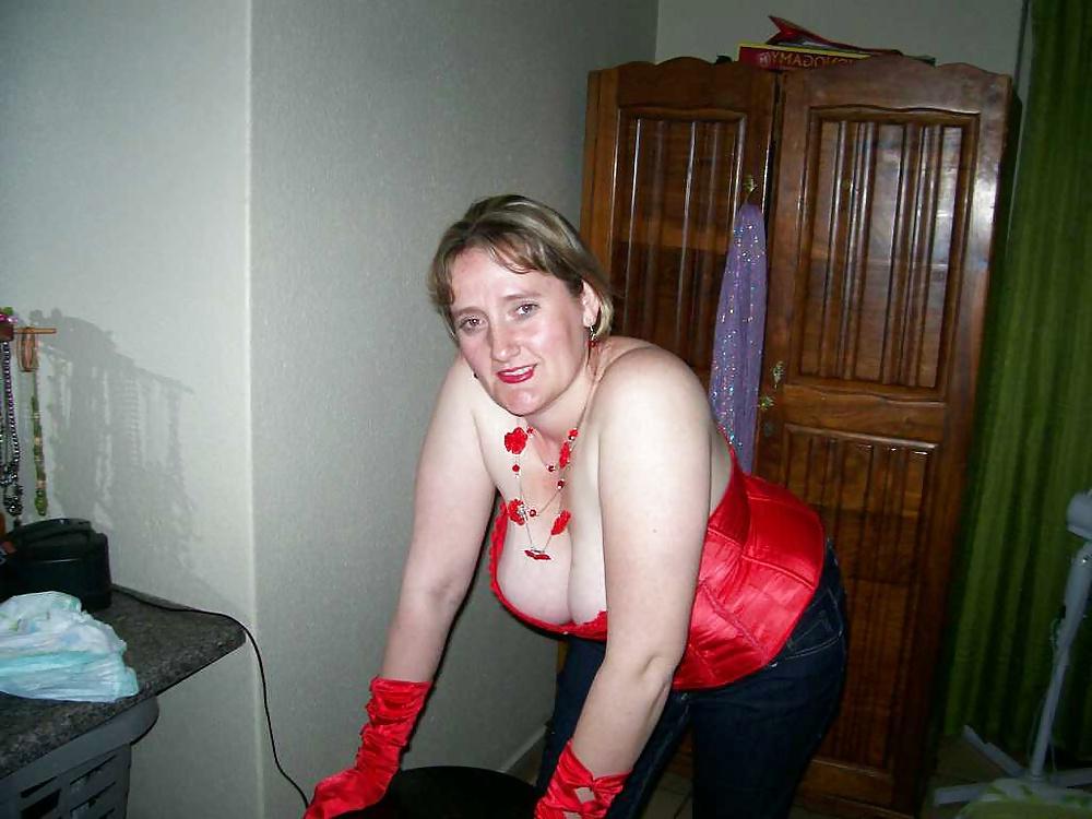 8P Bbw in red