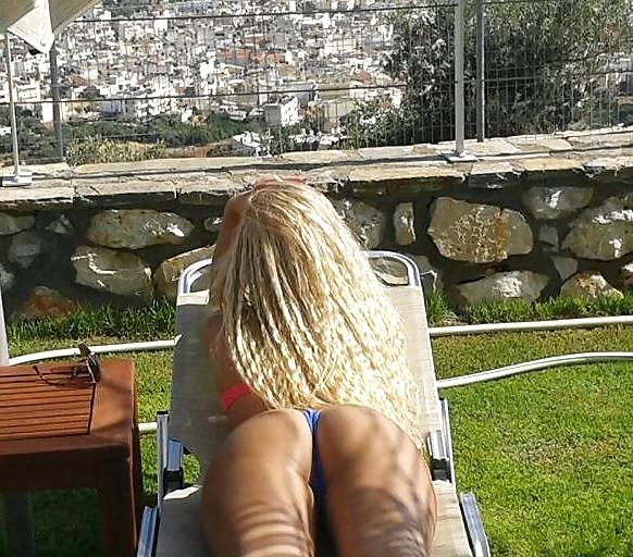 17P Hot Hellenic (greek) Babes!!