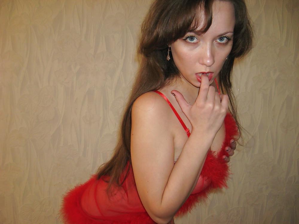 25P Divine Russian MILF