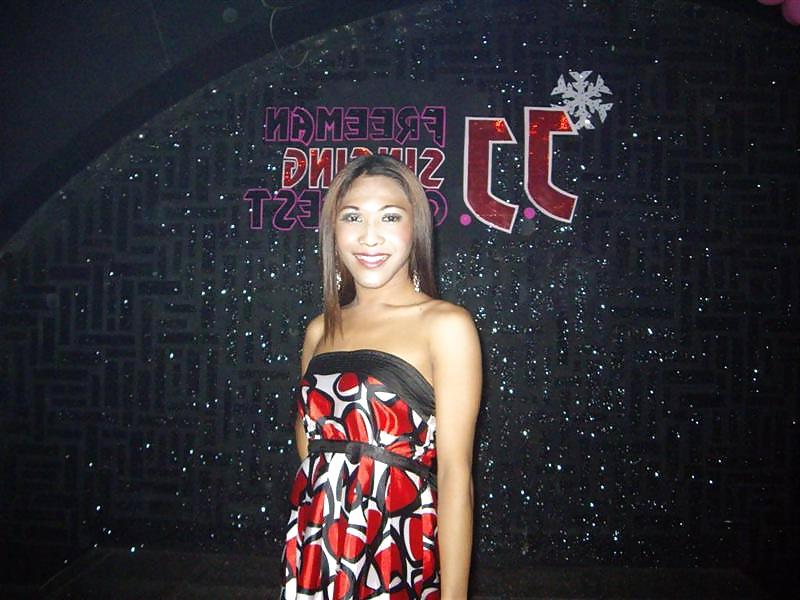 25P Pattaya Ladyboy Dear