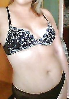 25P Russian Milf Inna Morozova