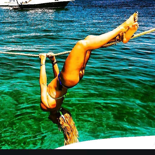 4P Eleonora meleth greek celeb 