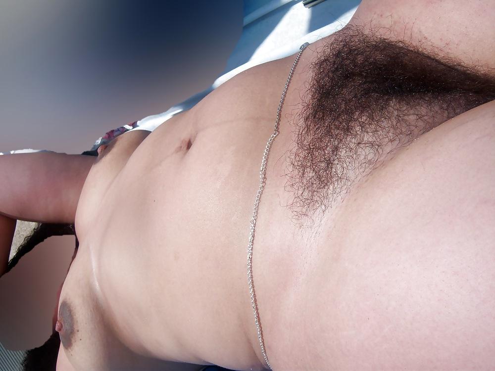 17P Dark nipples, hairy wife at nude beach