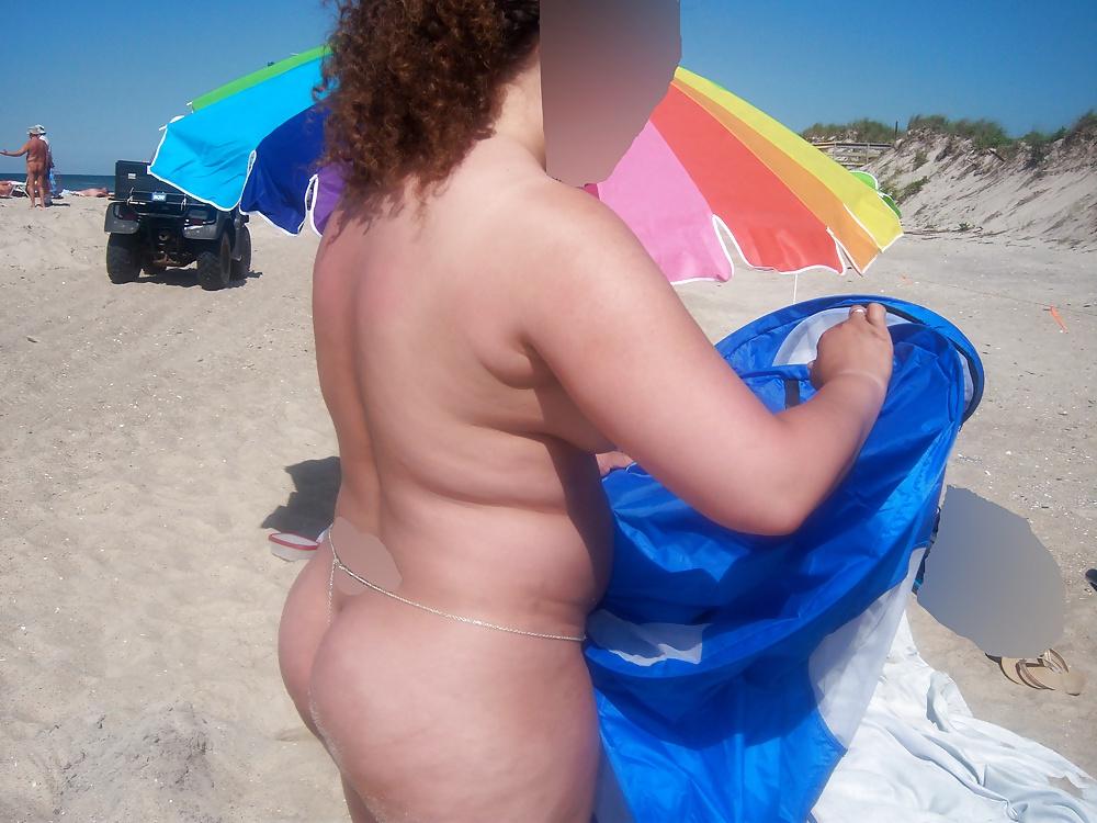 17P Dark nipples, hairy wife at nude beach