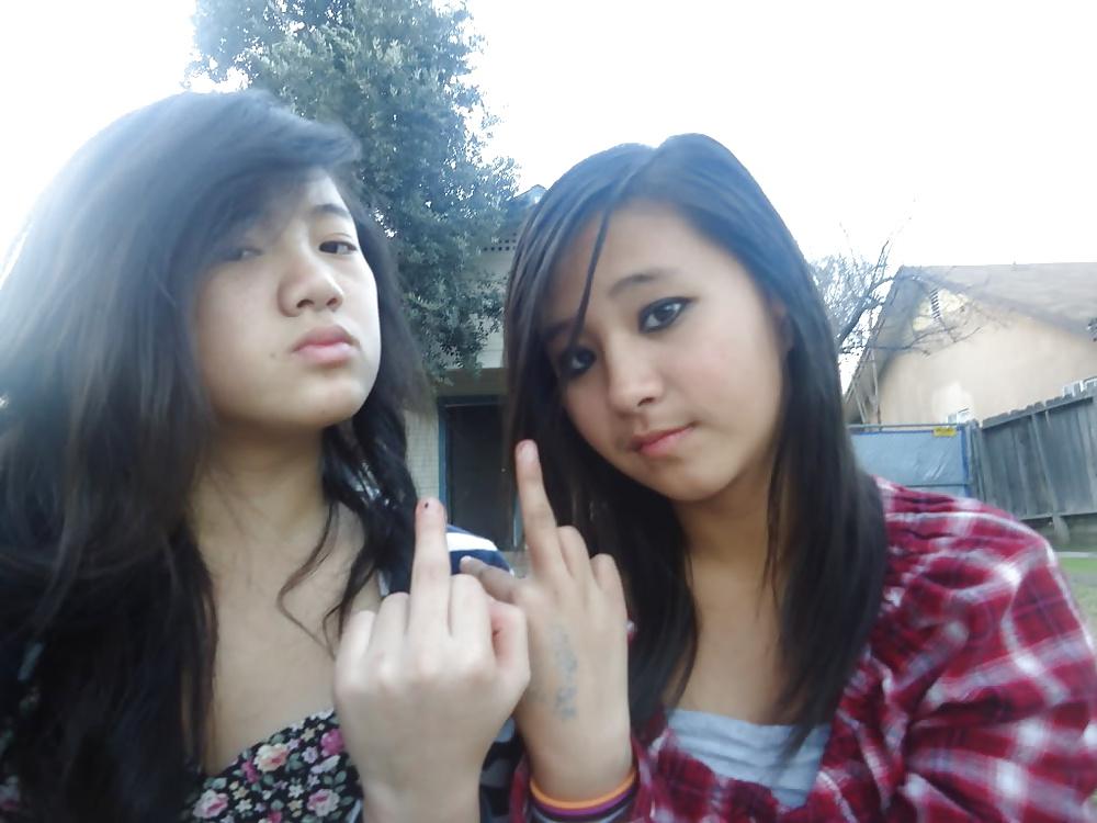 25P Hmong girls say FUCK YOU...