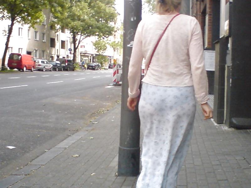 25P VPL - Visible Pantylines 6