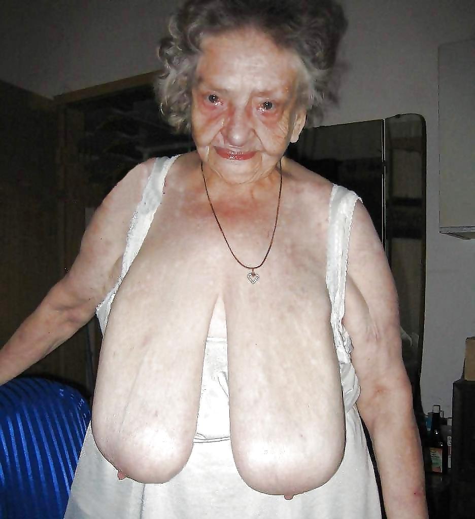 25P Grab a granny 171