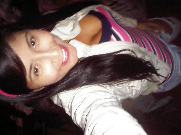 25P Megamix Amigas de Carolina (Colombianas Non-Nude)