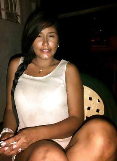 25P Megamix Amigas de Carolina (Colombianas Non-Nude)