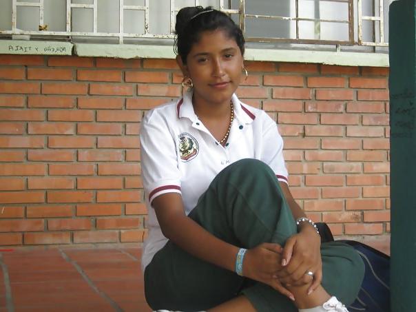 25P Megamix Amigas de Carolina (Colombianas Non-Nude)