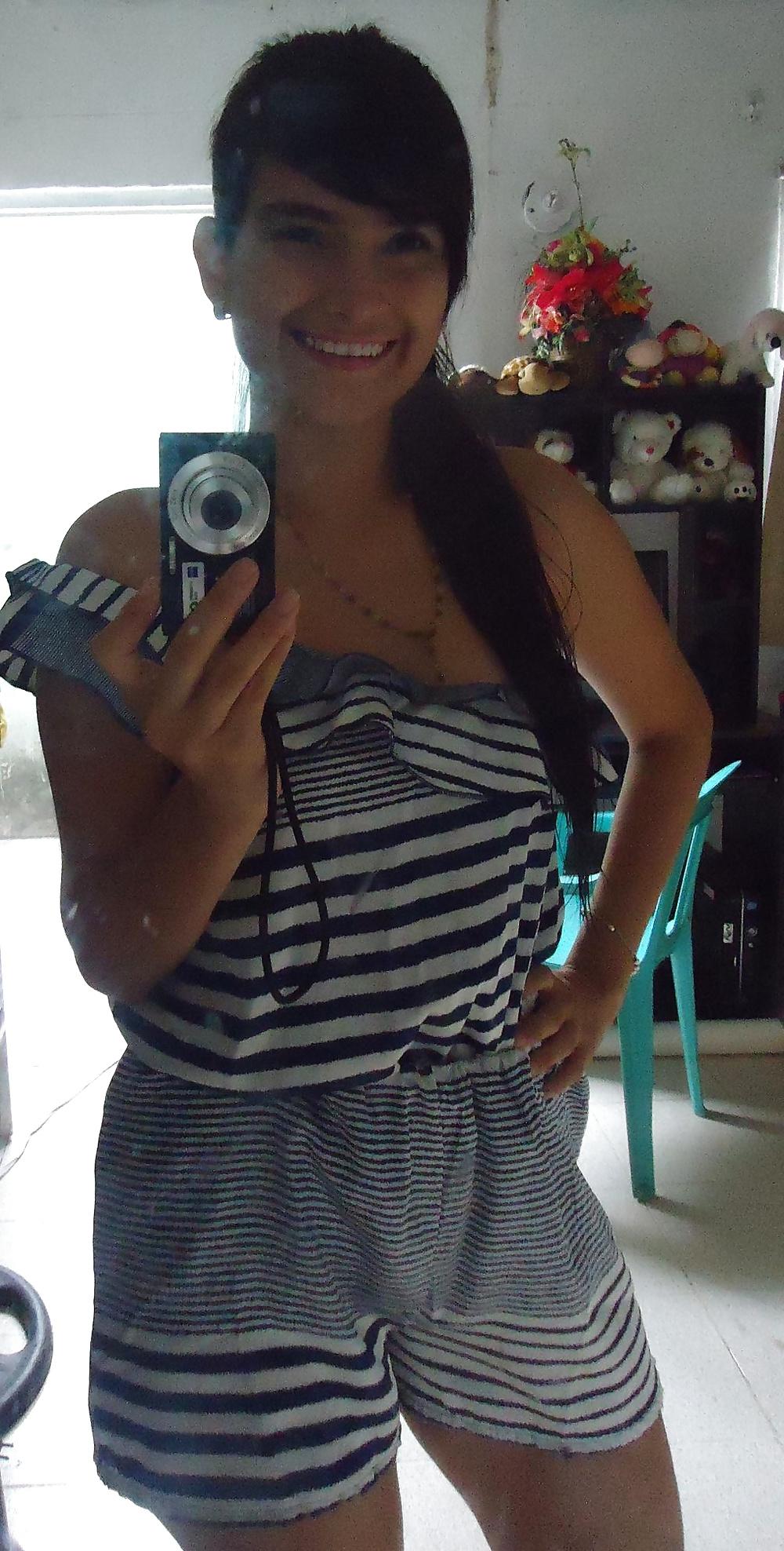 25P Megamix Amigas de Carolina (Colombianas Non-Nude)