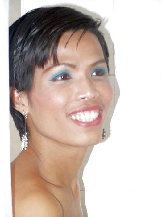 22P Pattaya Ladyboy Noi