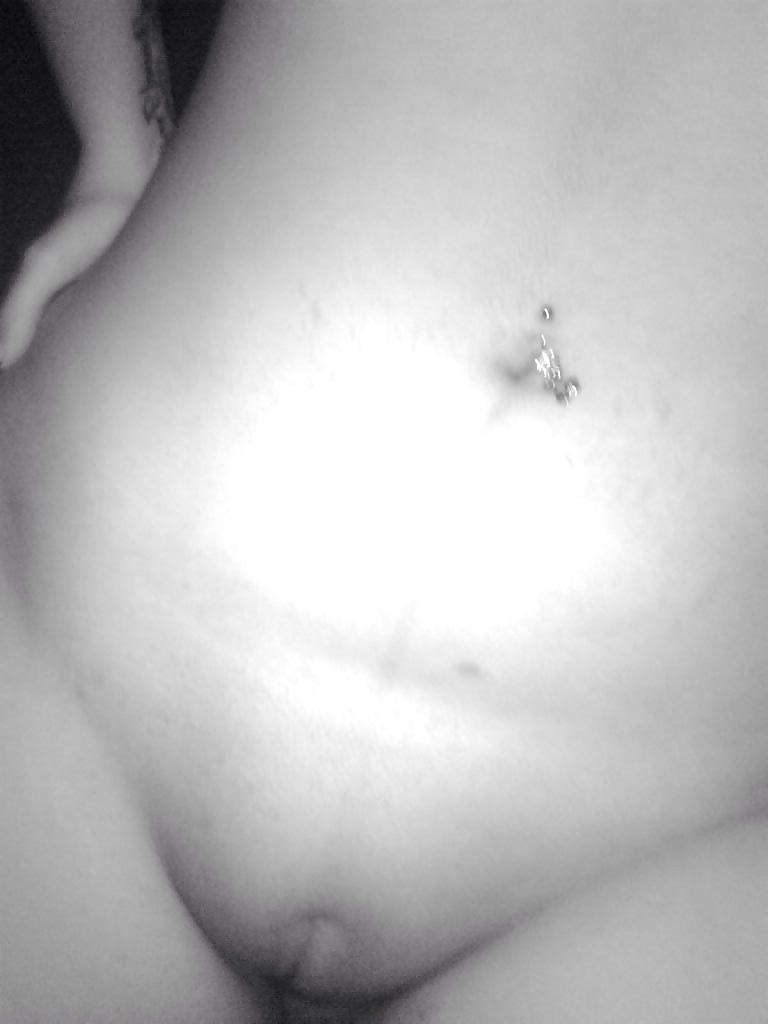 5P My flatmates big fat pretty pussy close up