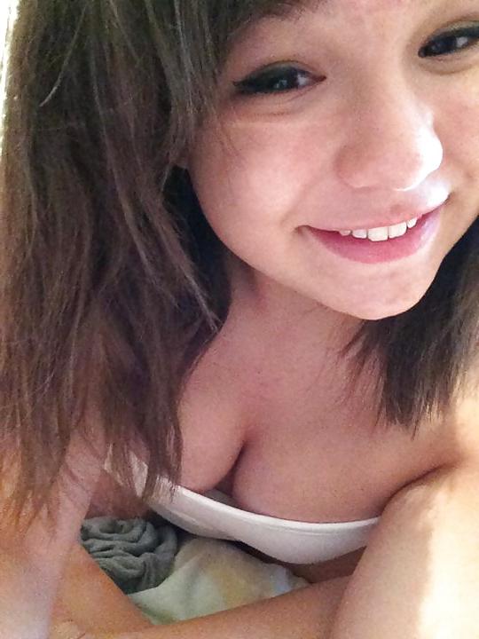 15P Brunette teen amateur non nude